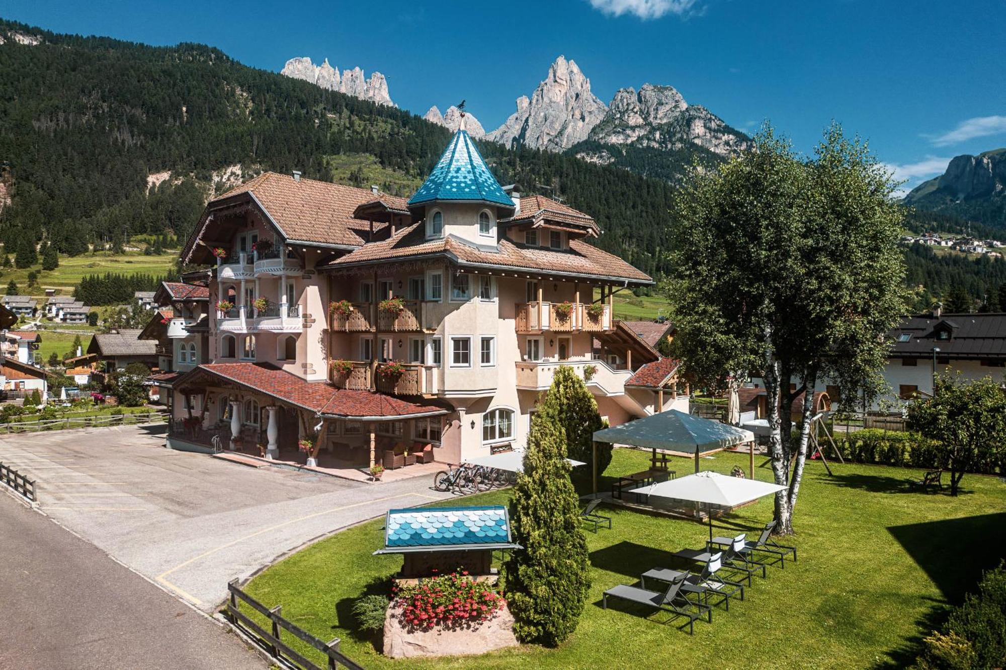 Hotel Chalet Sas Morin Pozza di Fassa Exterior foto